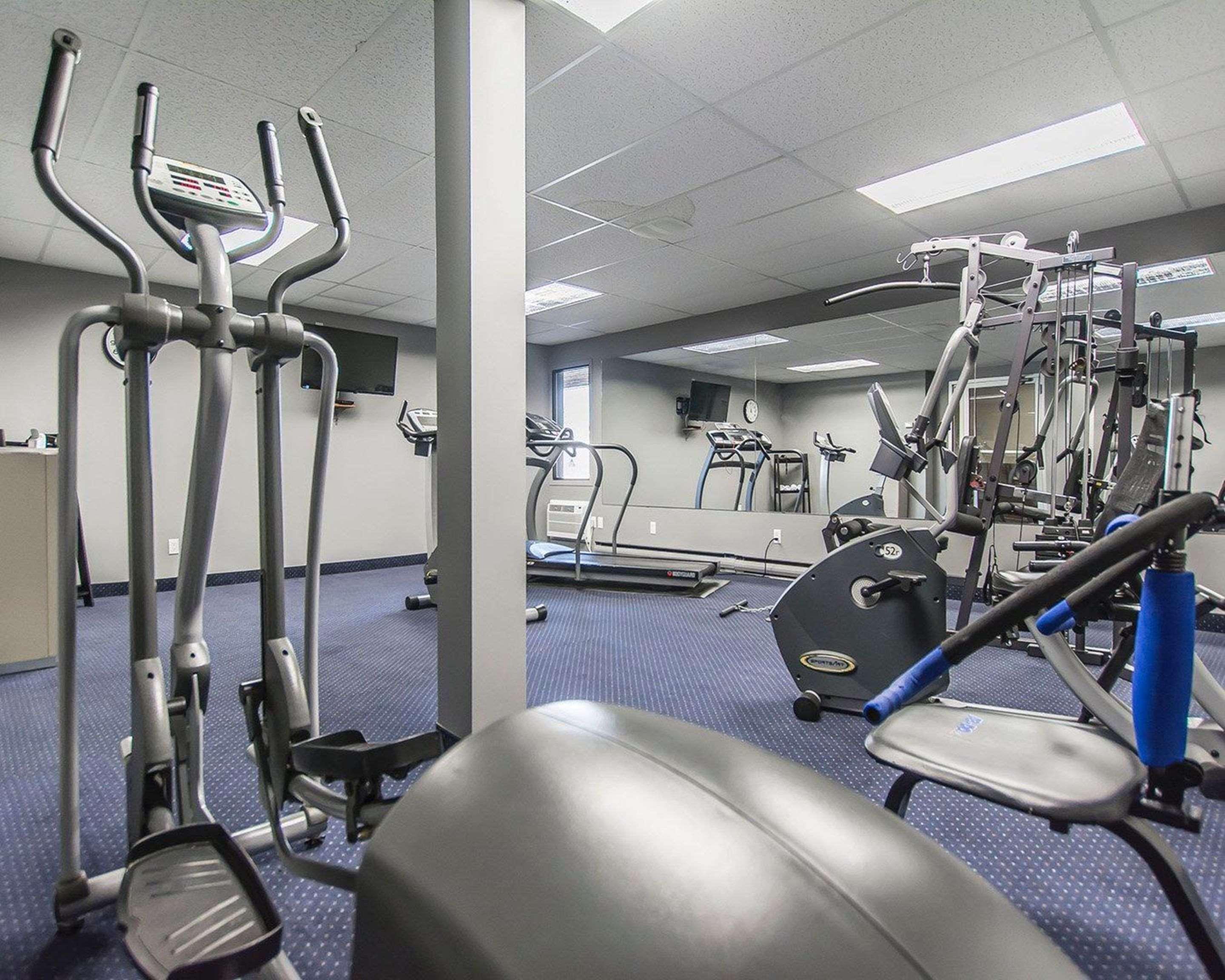 Quality Inn Rouyn-Noranda Esterno foto