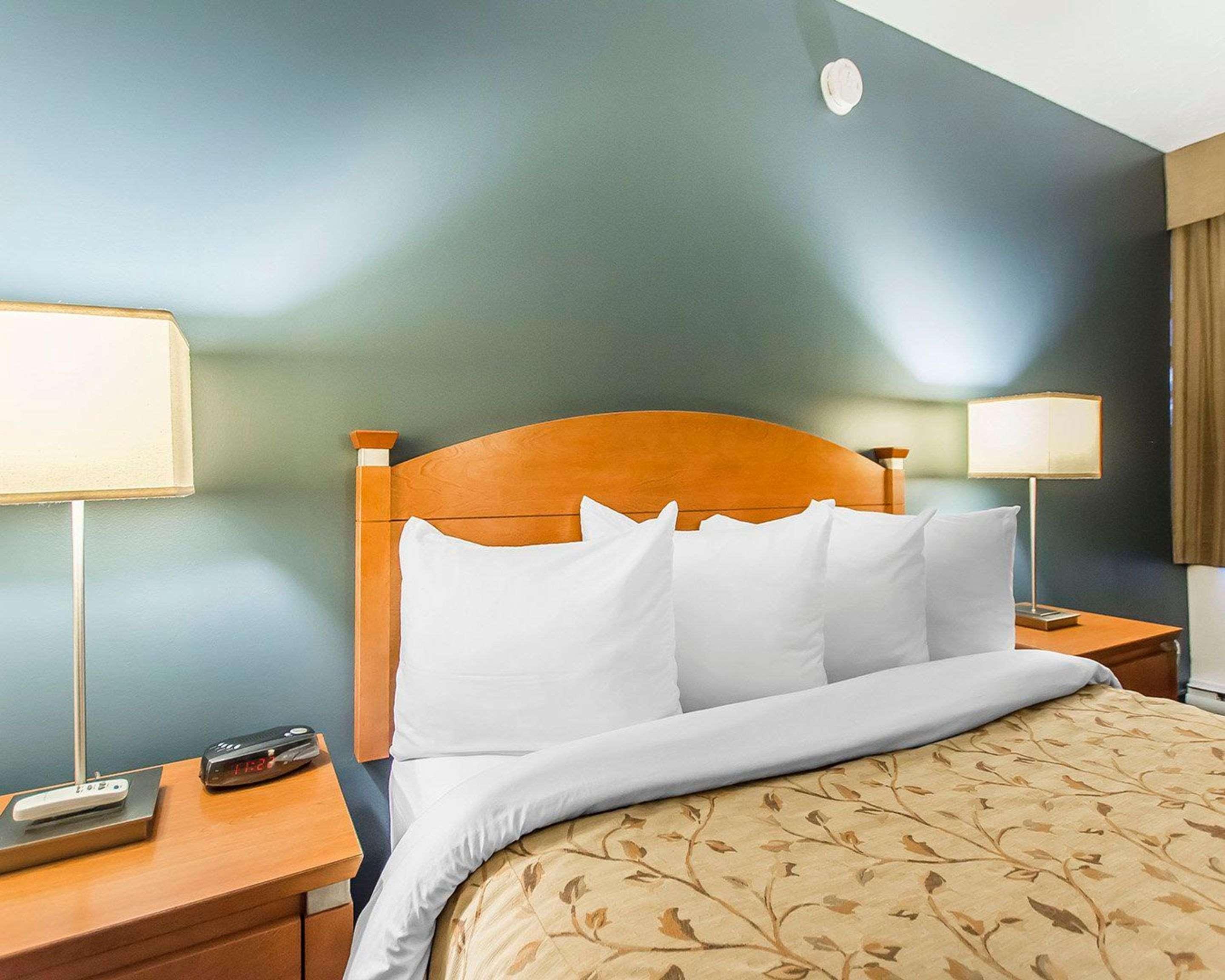 Quality Inn Rouyn-Noranda Esterno foto