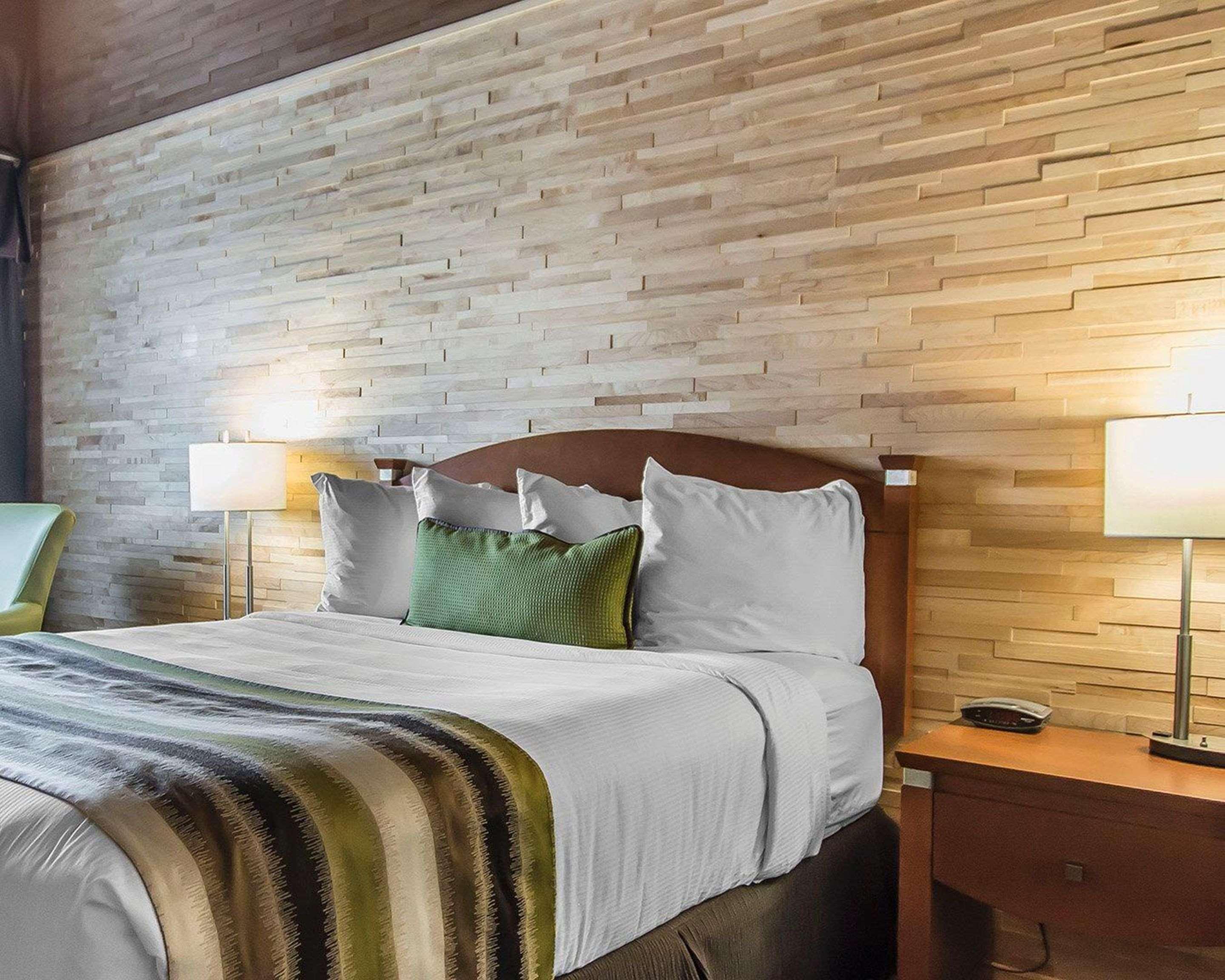 Quality Inn Rouyn-Noranda Esterno foto