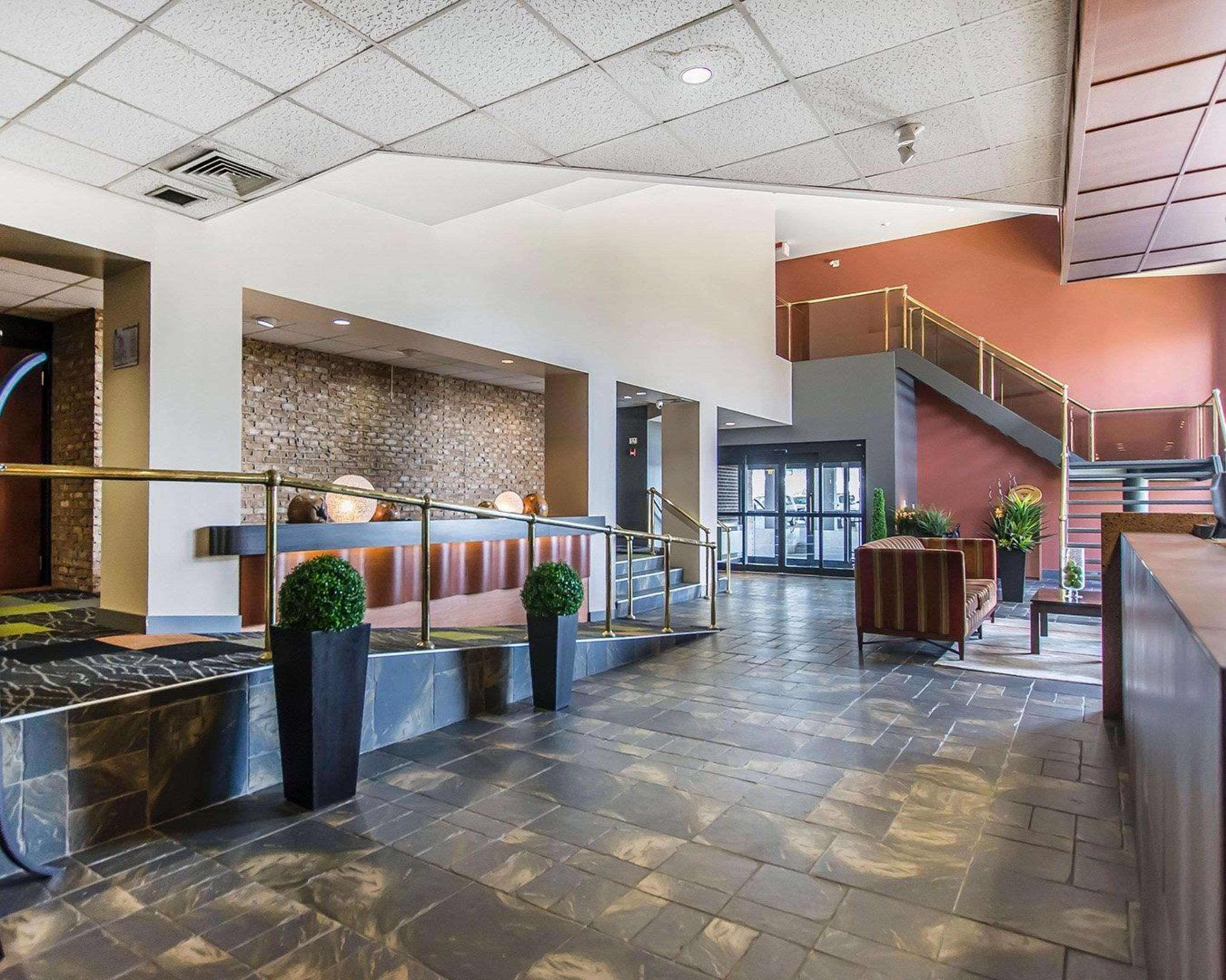 Quality Inn Rouyn-Noranda Esterno foto