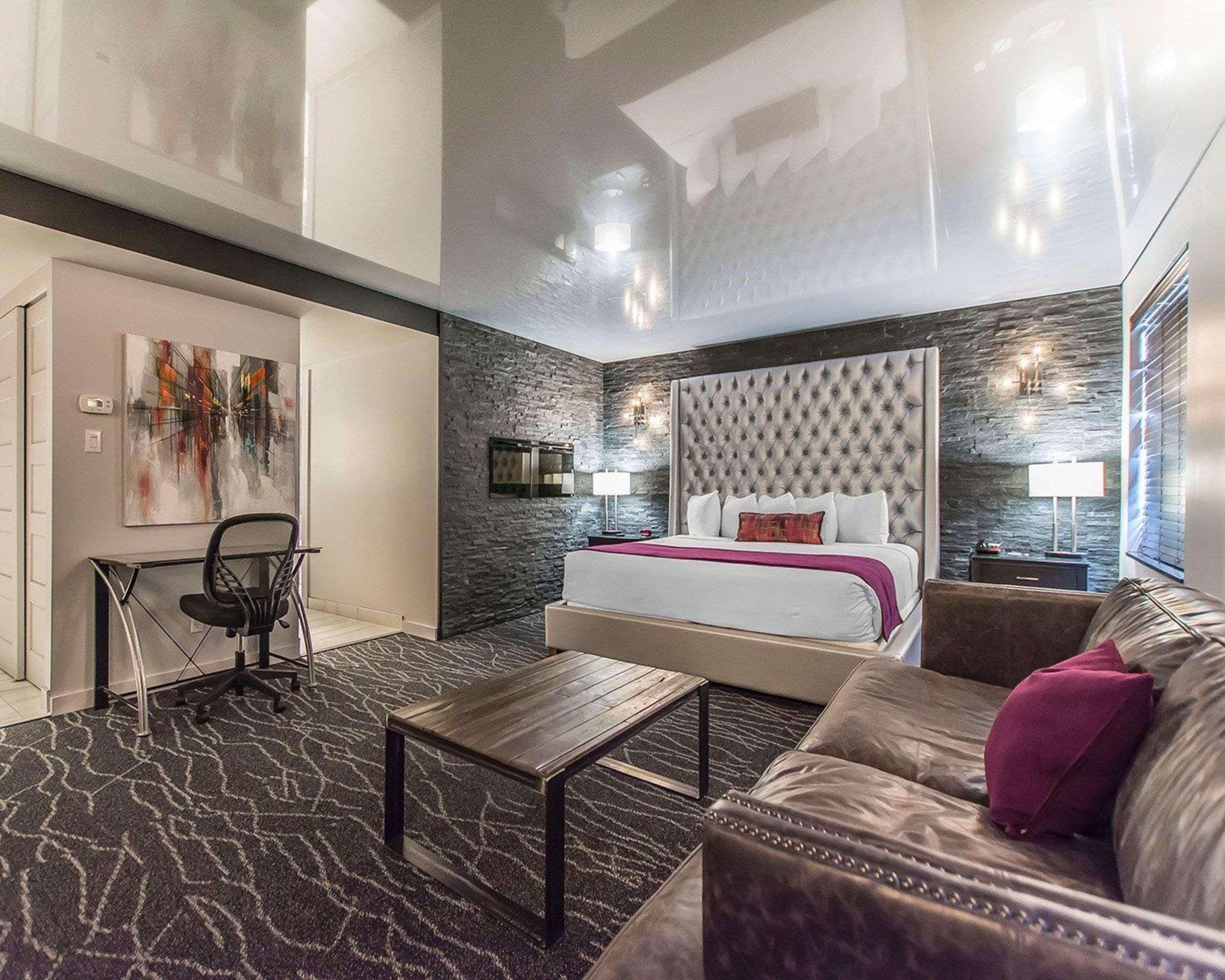 Quality Inn Rouyn-Noranda Esterno foto