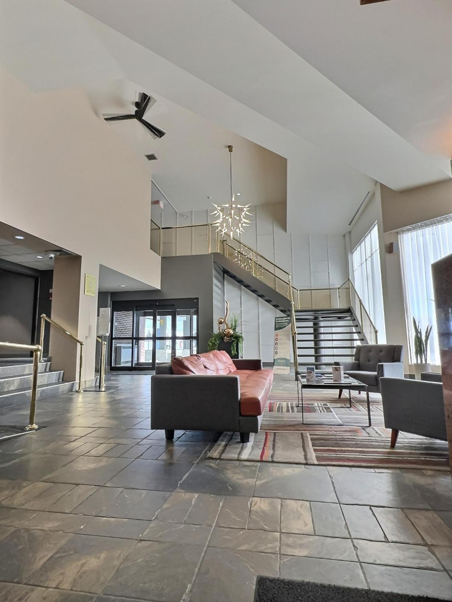 Quality Inn Rouyn-Noranda Esterno foto