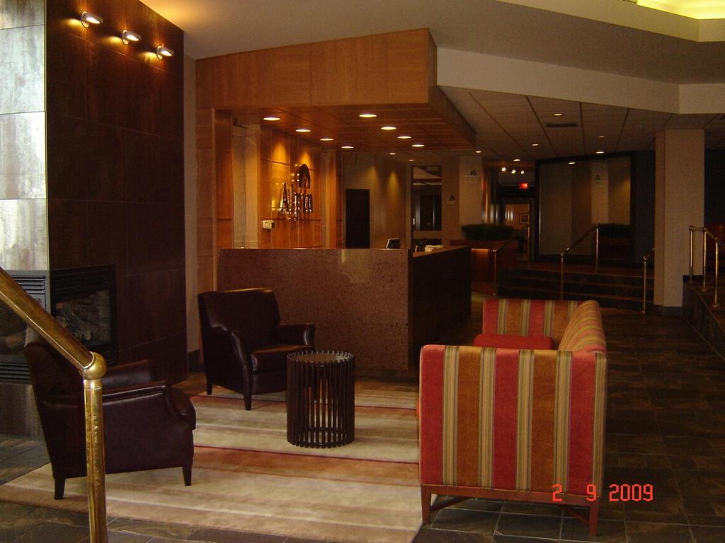 Quality Inn Rouyn-Noranda Esterno foto