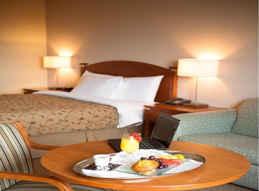Quality Inn Rouyn-Noranda Esterno foto
